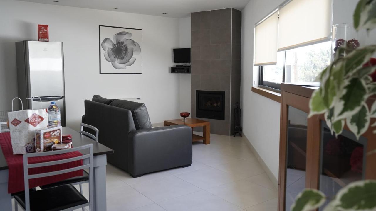 Casas Do Aidro Guest House Freches Екстериор снимка