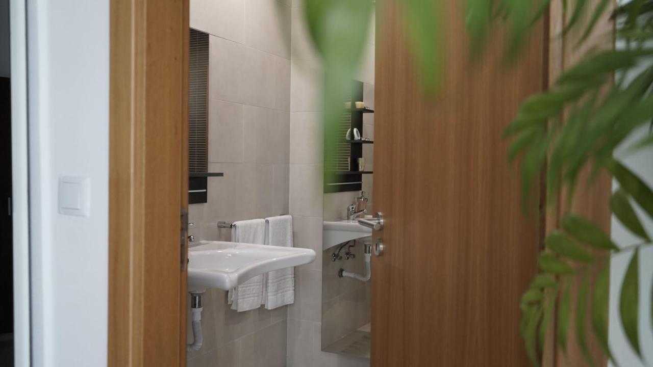Casas Do Aidro Guest House Freches Екстериор снимка