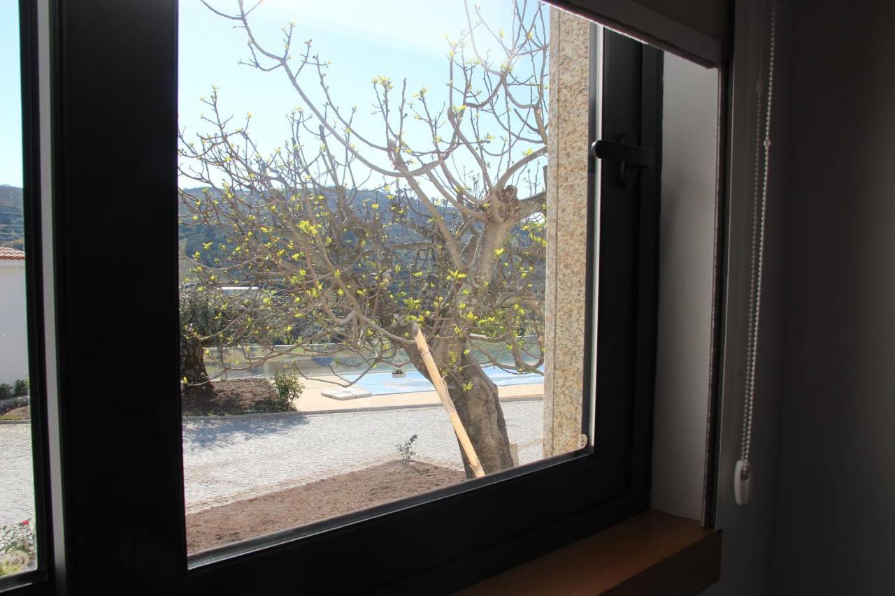 Casas Do Aidro Guest House Freches Екстериор снимка
